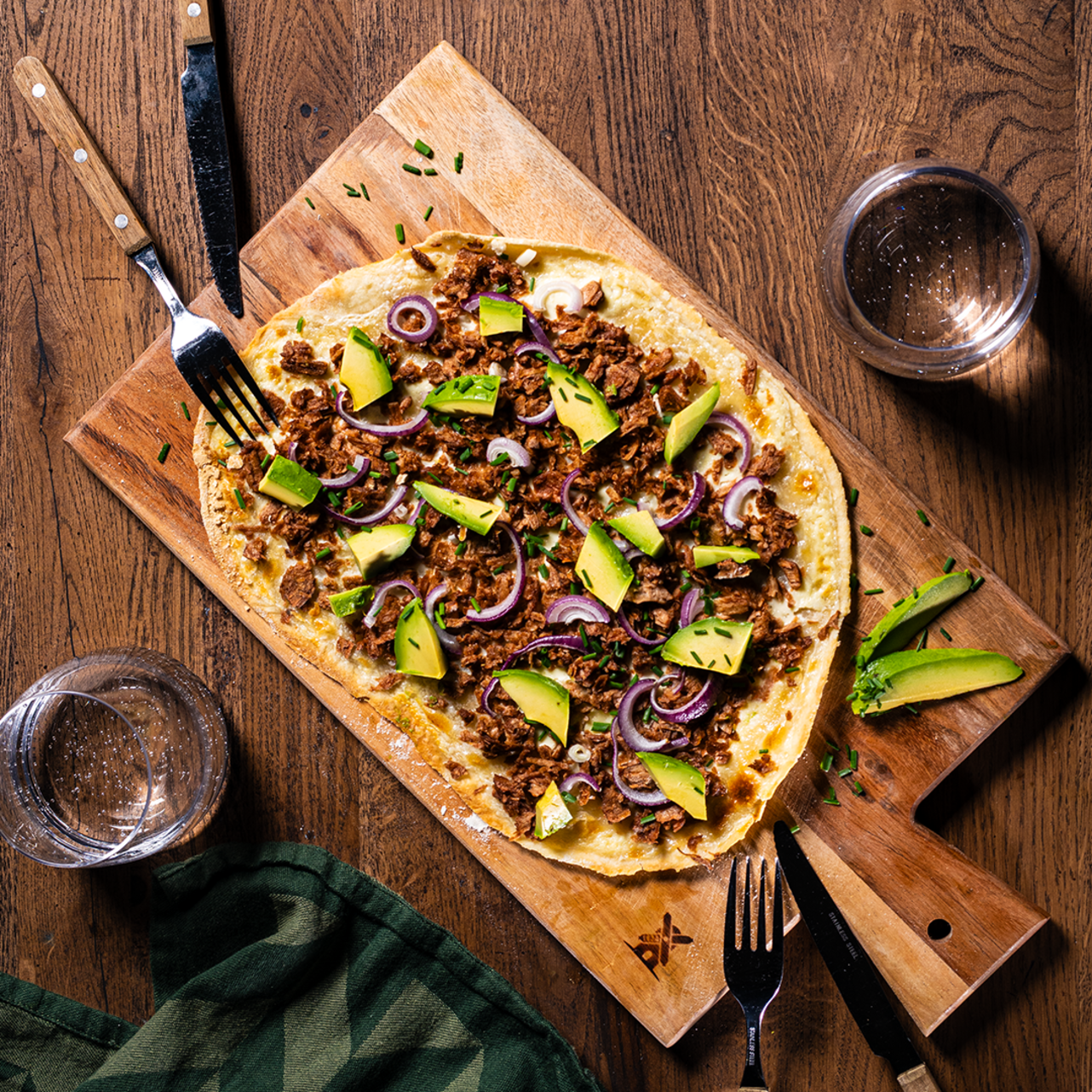 Veganer Thunfisch Flammkuchen – Rezept mit no Thuna | Rügenwalder Mühle